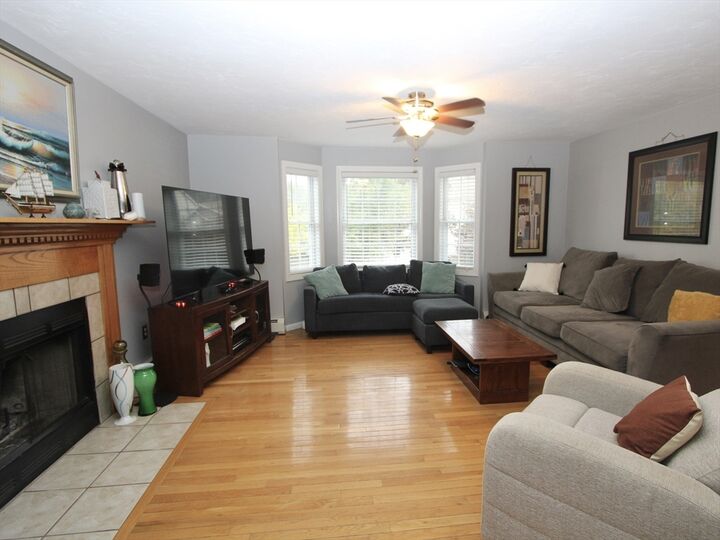 Property Photo:  11 Phoenix St  MA 01604 