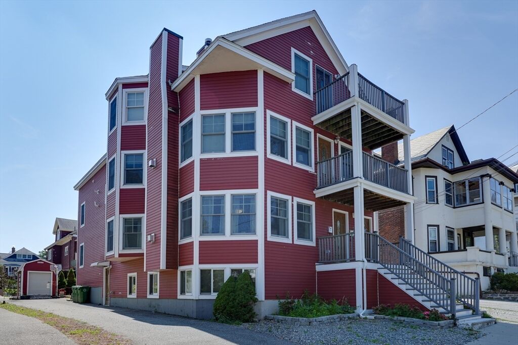 Property Photo: 18 Clyde Road 18 MA 02472