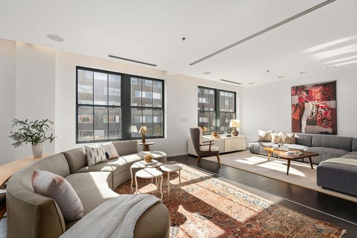 Property Photo:  9 W Broadway 618  MA 02127