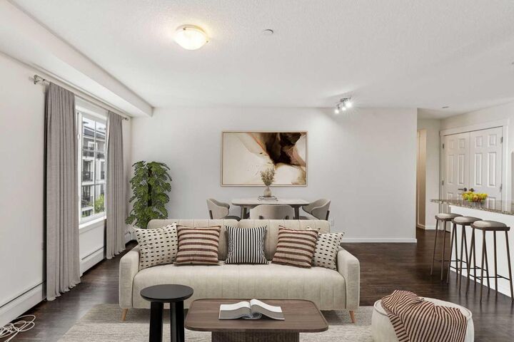 Photo de la propriété:  755 Copperpond Boulevard SE 3301  AB T2Z 4R2