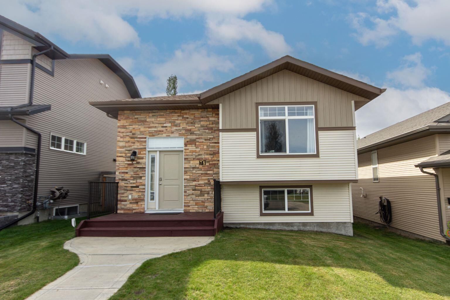 Property Photo:  78 Trimble Close  AB T4P 0N5