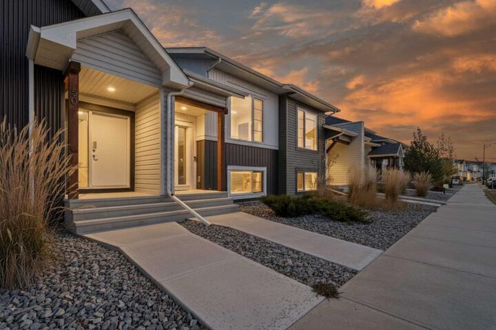 48 Evergreen Way  Red Deer AB T4P 3E5 photo