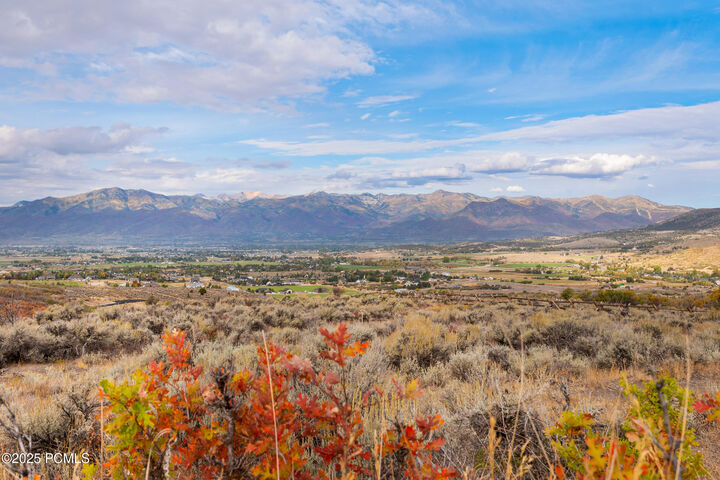 Property Photo:  1878 S Remuda Run Court  UT 84032