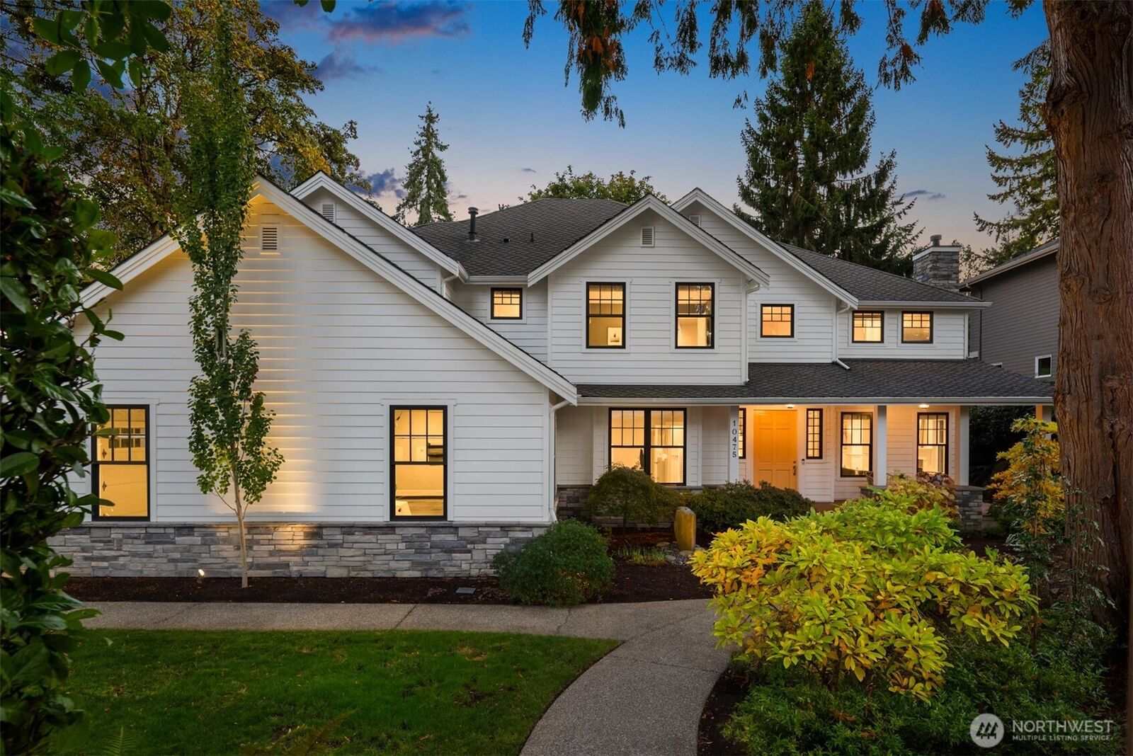 Property Photo: 10475 SE 23rd Street WA 98004