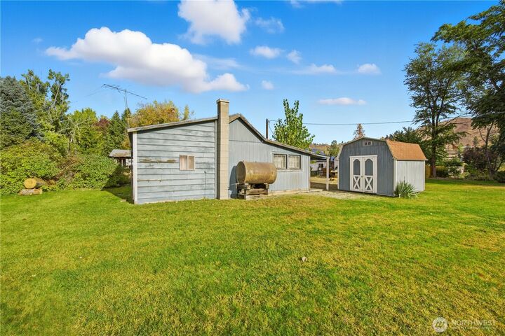 Property Photo:  38 A  Main Street  WA 98834 