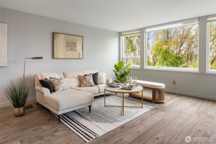 Property Photo:  1111 S Atlantic Street 107  WA 98134 