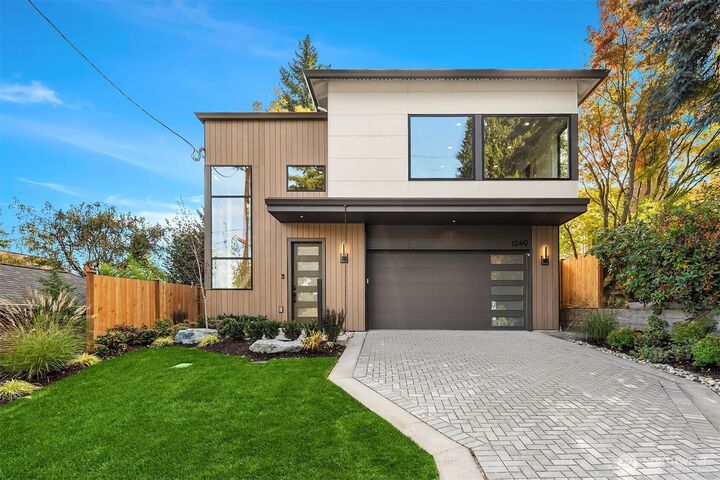 1249 NE 94th Street  Seattle WA 98115 photo