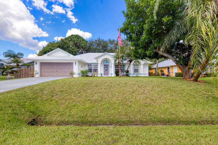 Property Photo:  3362 SE East Snow Road  FL 34984