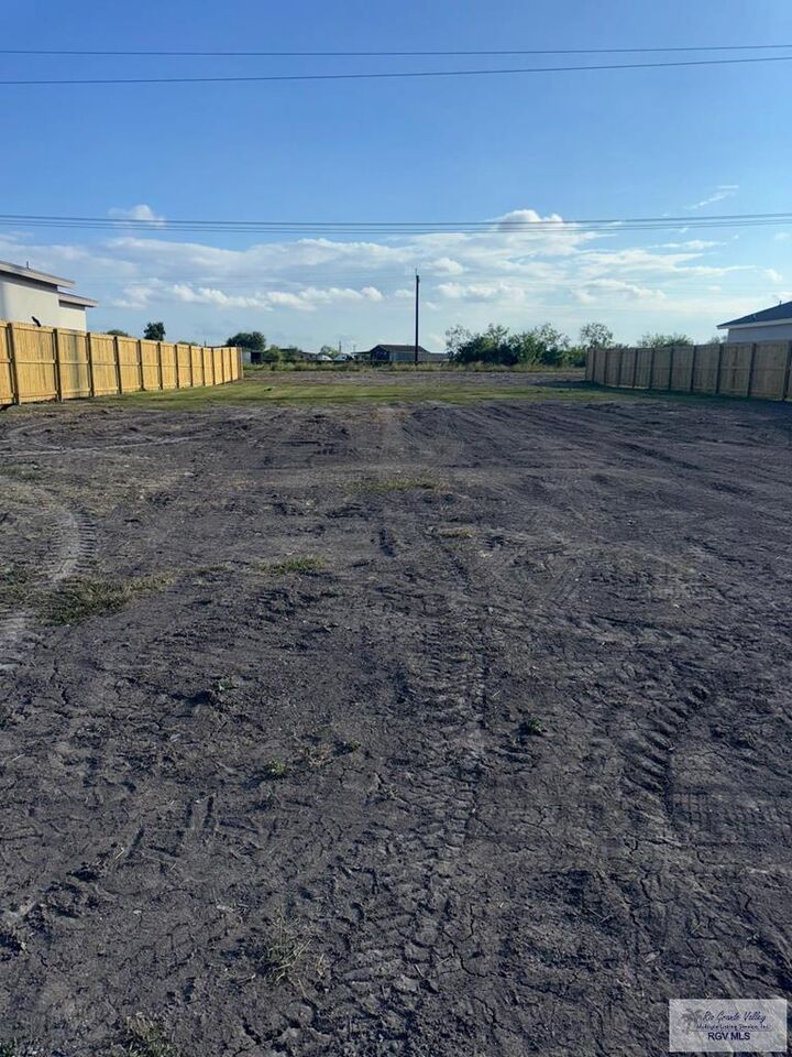 Property Photo: 12 Paseo Cafetos St 12 TX 78526