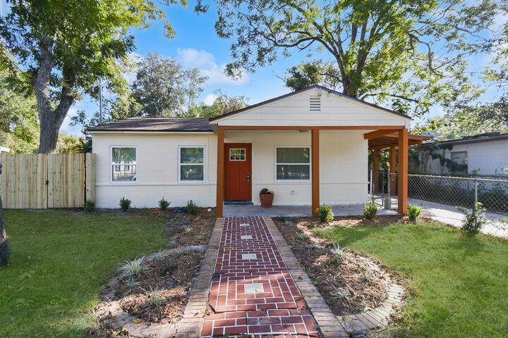 Property Photo:  2630 Beaverbrook Pl  FL 32254 