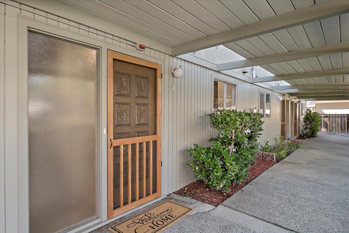 Property Photo:  2047 Montecito 2  CA 94043