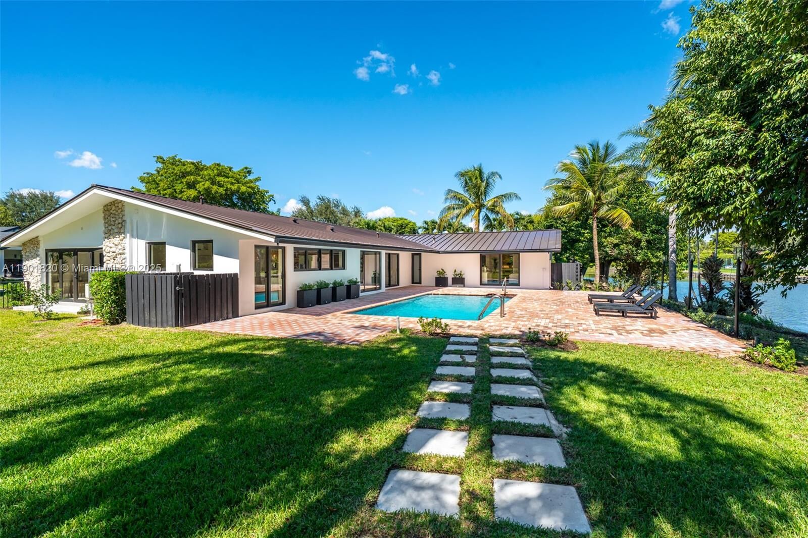 Property Photo:  10945 SW 75th Ct  FL 33156