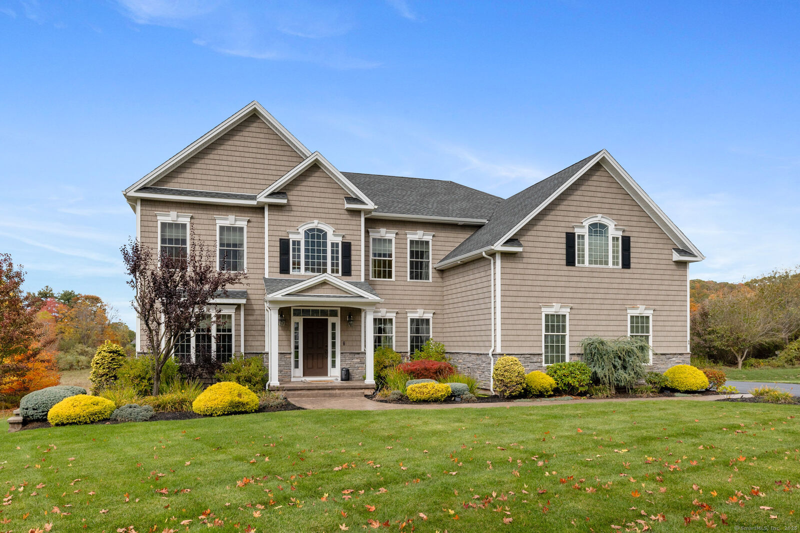 Property Photo:  69 Glen Eagles Drive  CT 06489 