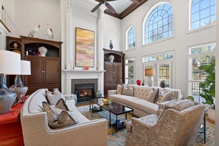 Property Photo:  823 Inverness Circle  SC 29306