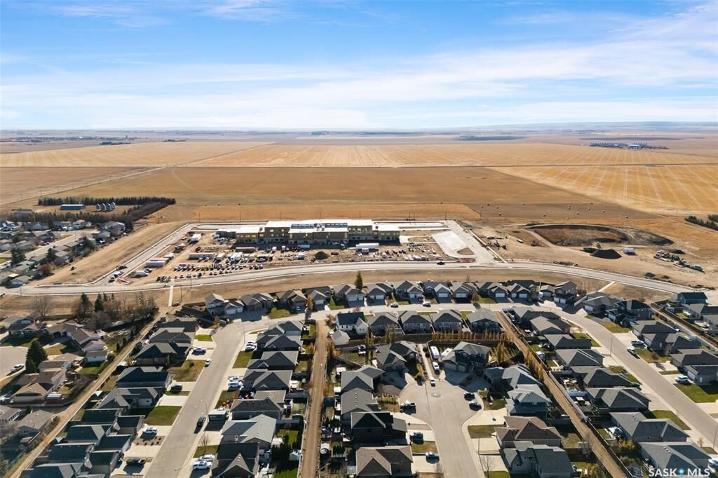 Property Photo:  104 Wellington Drive  SK S6K 1C5 