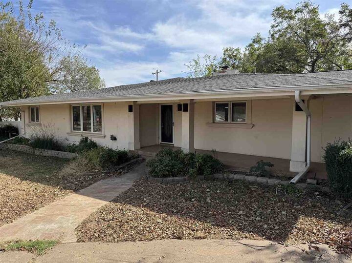 735 E 9th Street  Cushing OK 74023 photo