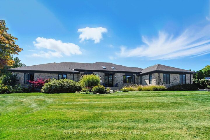 Photo de la propriété:  768 Franklinway Crescent  ON N6G 5C8