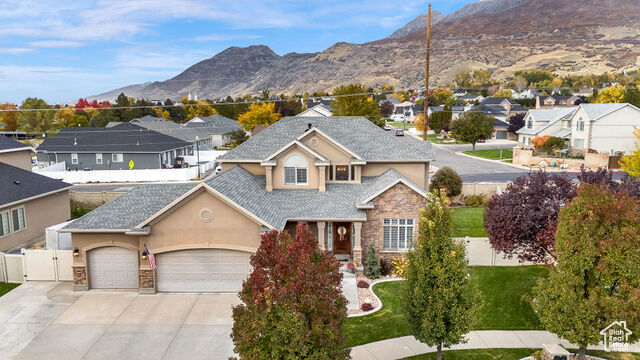 Property Photo: 193 E 1570 N UT 84057