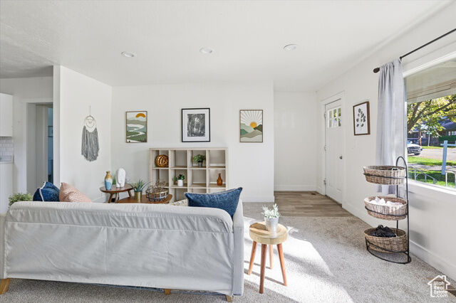 Property Photo: 840 E 22nd St S UT 84401