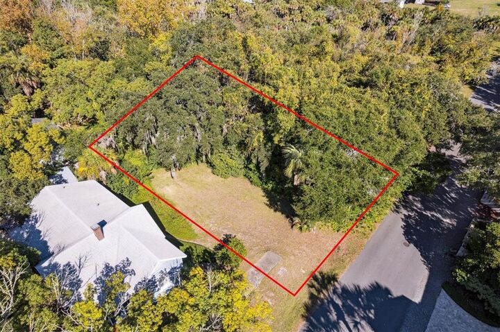 Property Photo:  605 Broome Street  FL 32034