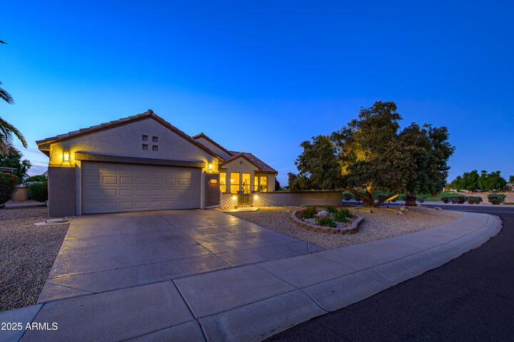 15702 W Linksview Drive  Surprise AZ 85374 photo