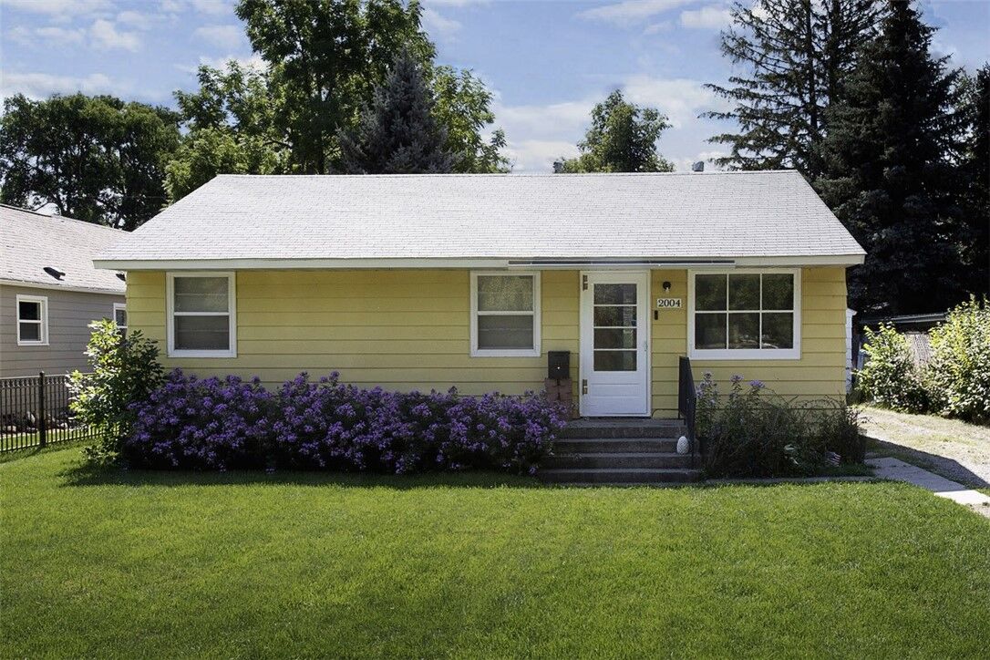Property Photo:  2004 9th Avenue N  MT 59101 