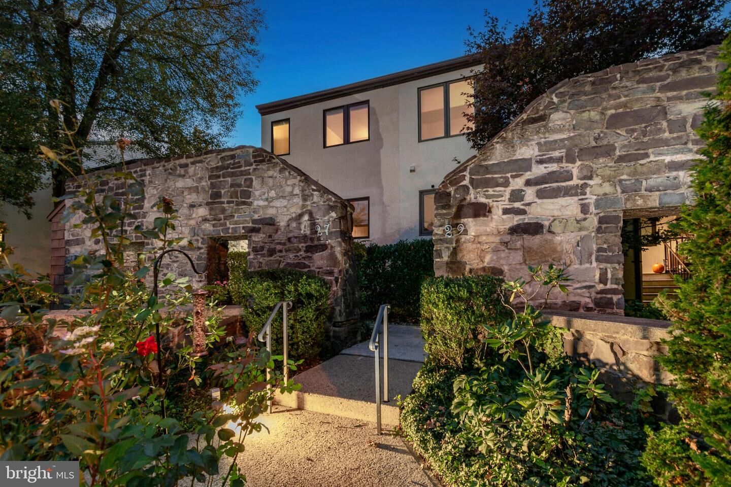 Property Photo:  27 Lambert La  NJ 08530