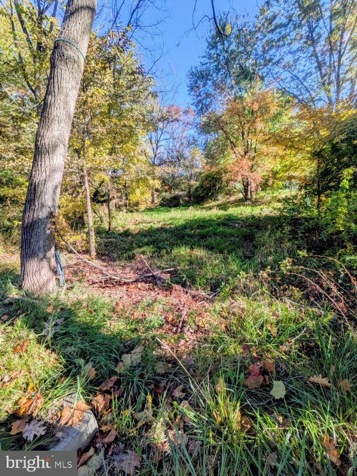 Property Photo:  1485 Graystone Road  PA 17545
