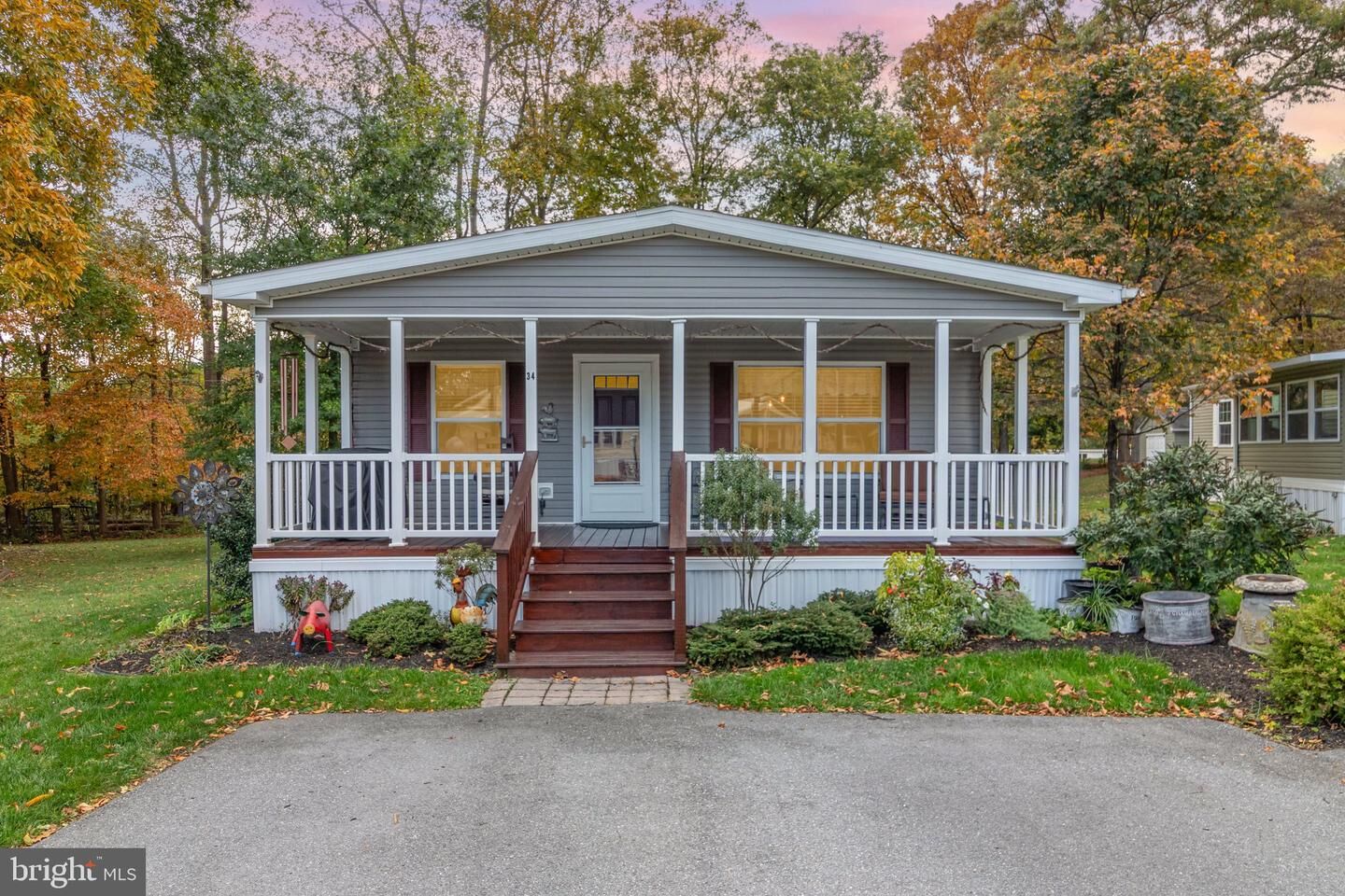 Property Photo: 34 Rainbow Circle PA 17022