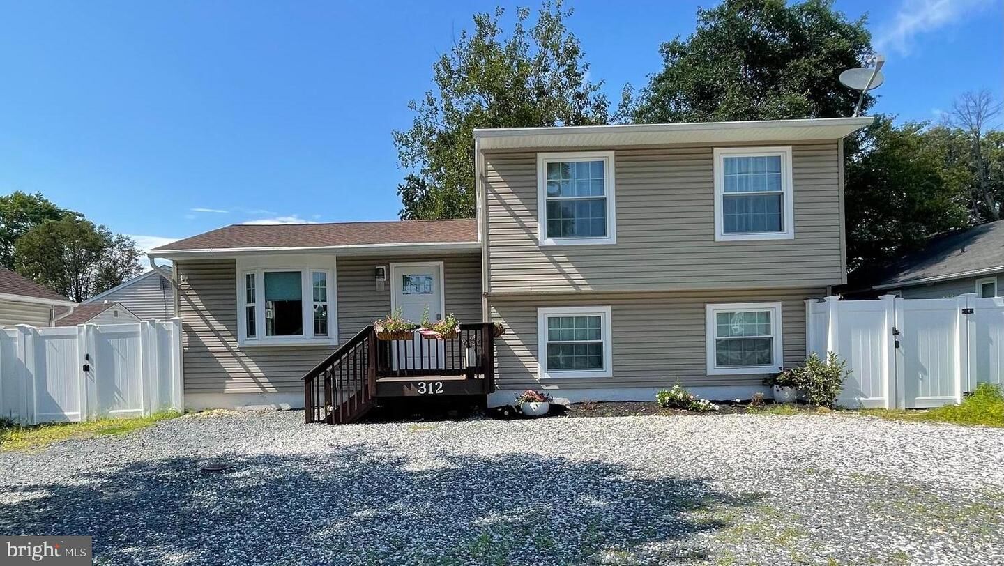 Property Photo:  312 Londontown Road  MD 21037