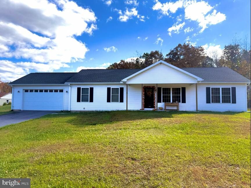 Property Photo:  405 Small Valley Road  PA 17032 