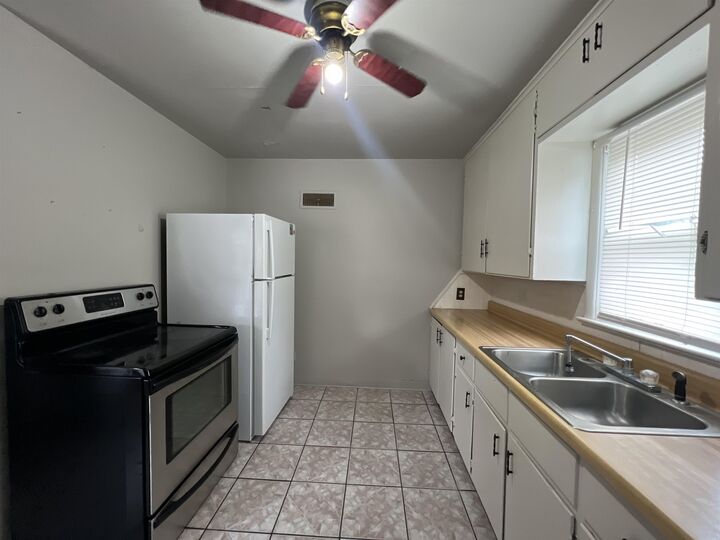Property Photo: 1701 Avenue D KS 67801