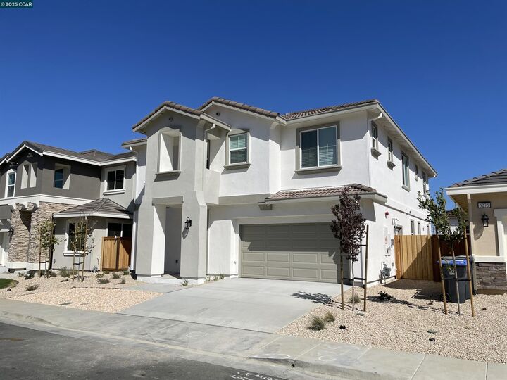 Property Photo:  5279 Waterleaf Ln  CA 94534