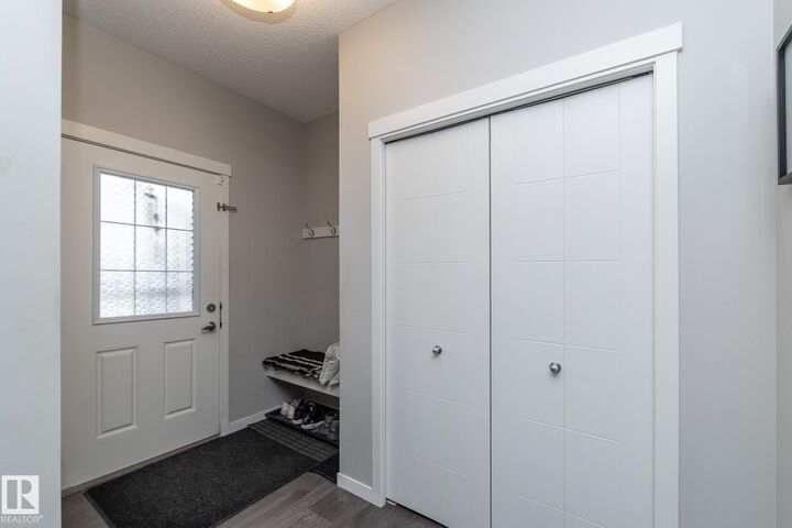 Property Photo:  17147 49 Street NW  AB T5Y 3P3 