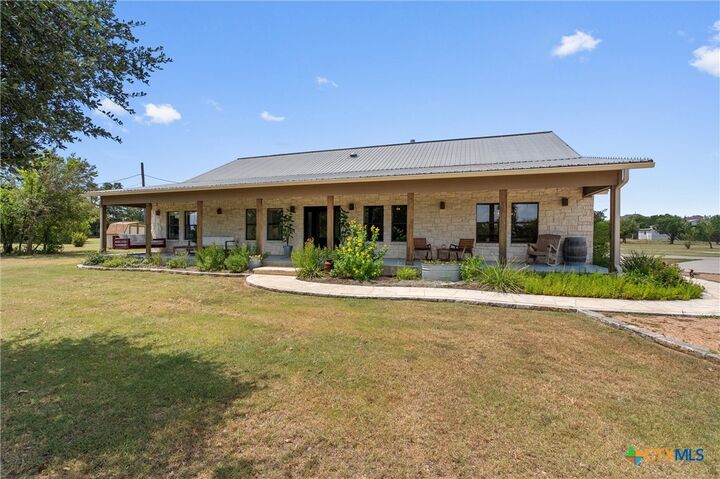 Property Photo:  323 Patricia Road  TX 78628 