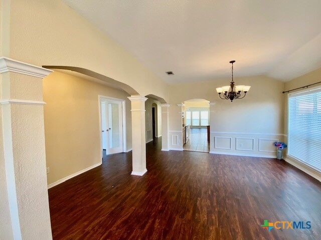 Property Photo:  1702 Margaret Lee Street  TX 76522