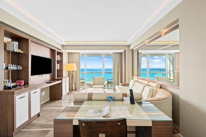 Property Photo:  551 N Fort Lauderdale Beach Blvd H1116  FL 33304
