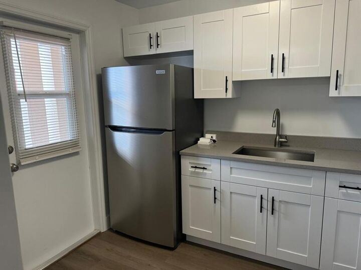 Property Photo:  4730 NW 10th Ct 112  FL 33313