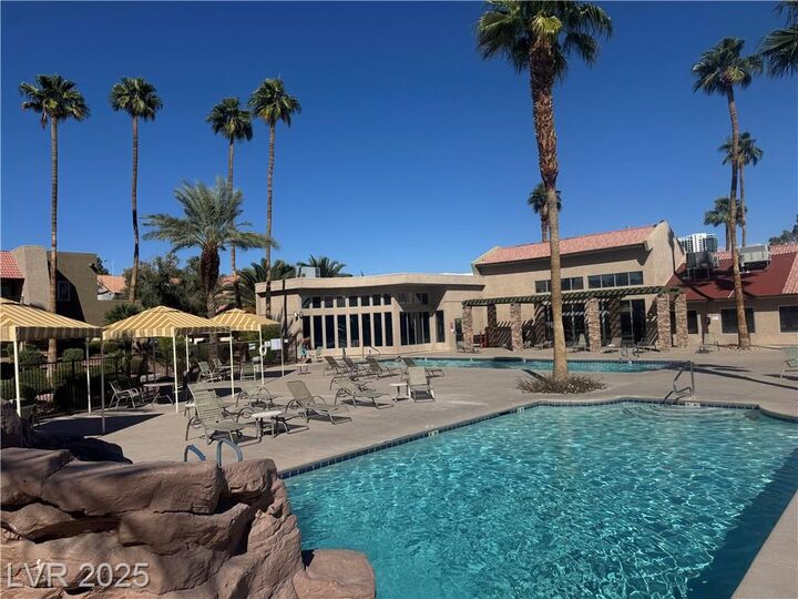 Property Photo:  4390 Sandy River Drive 4  NV 89103 