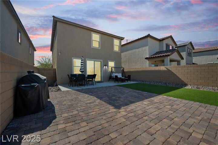 Property Photo:  10162 Ashford Mill Court  NV 89178 