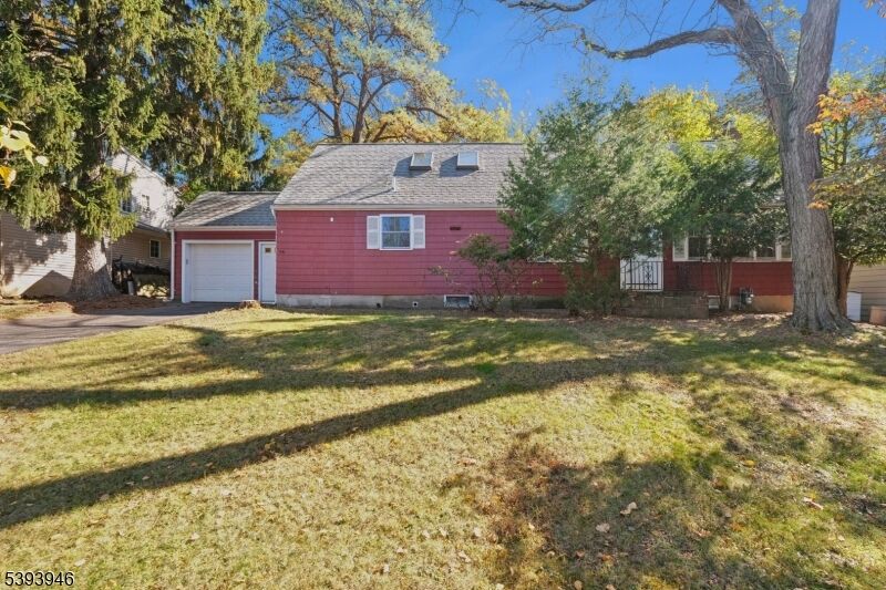 Property Photo:  36 The Fairway  NJ 07009 