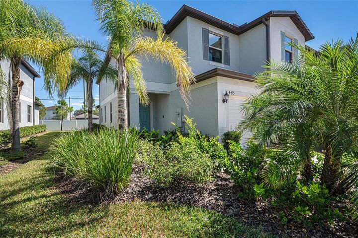 Property Photo:  4435 Globe Thistle Drive  FL 33619 