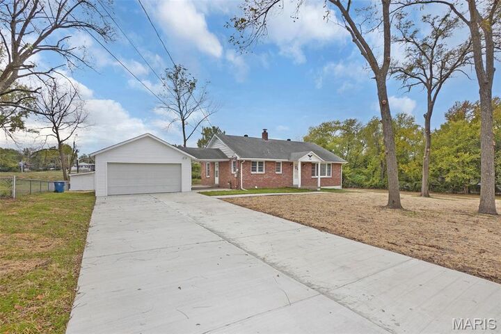 Property Photo:  316 Harding Avenue  MO 63043