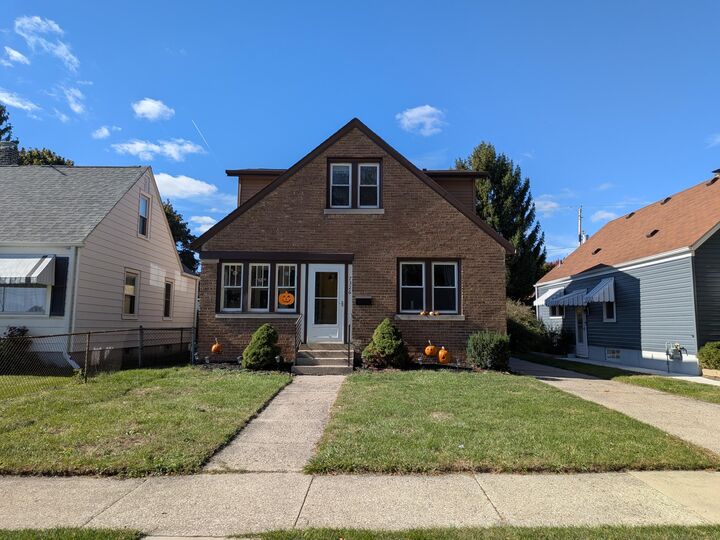 7326 40th Ave  Kenosha WI 53142 photo