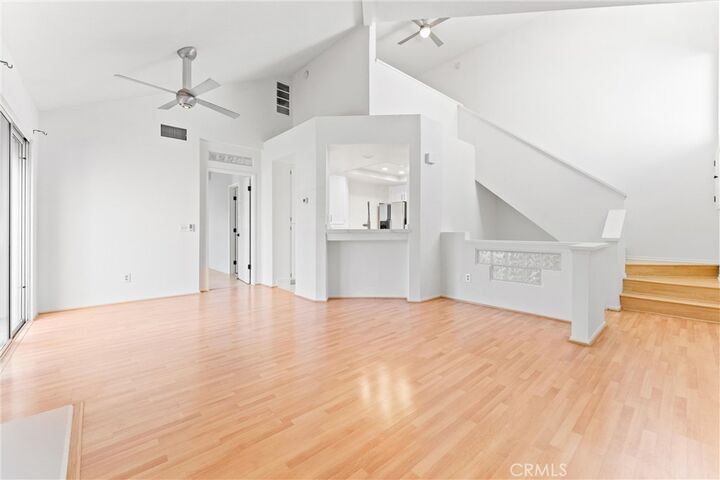 Property Photo:  25061 Calle Playa H  CA 92677 