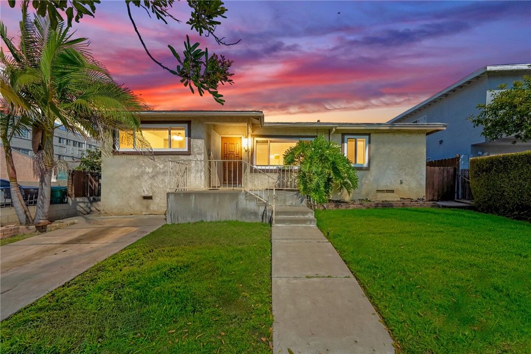 Property Photo:  4048 Delta  CA 92113 
