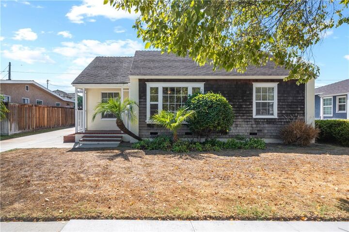 Property Photo:  5430 Scrivener Street  CA 90808 