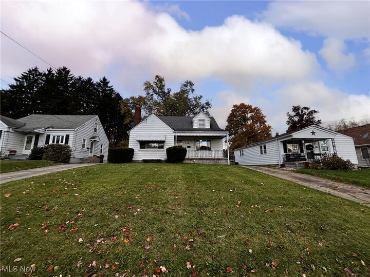 126 S Edgehill Avenue  Youngstown OH 44515 photo