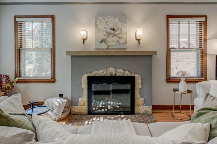 Property Photo:  1631 Bayard Avenue  MN 55116