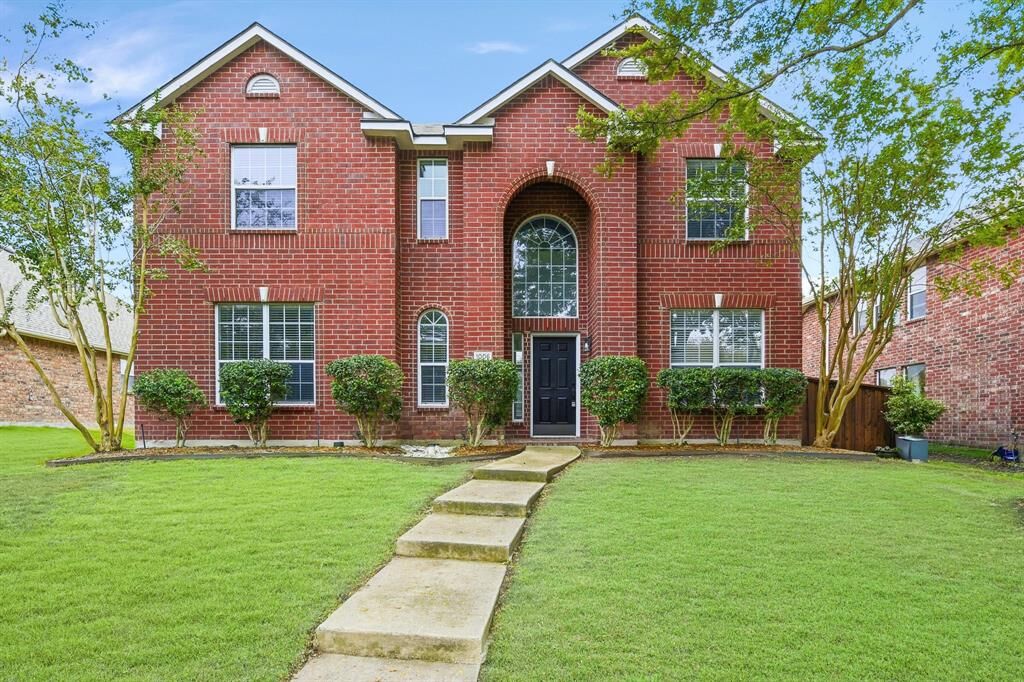 Property Photo:  1006 Hidden Creek Drive  TX 75002